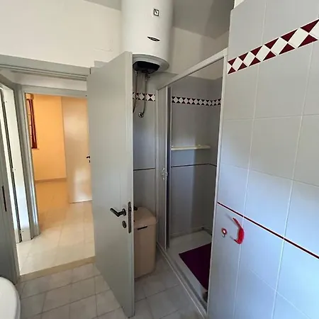 Apartment Pm 15 Via Liguria
